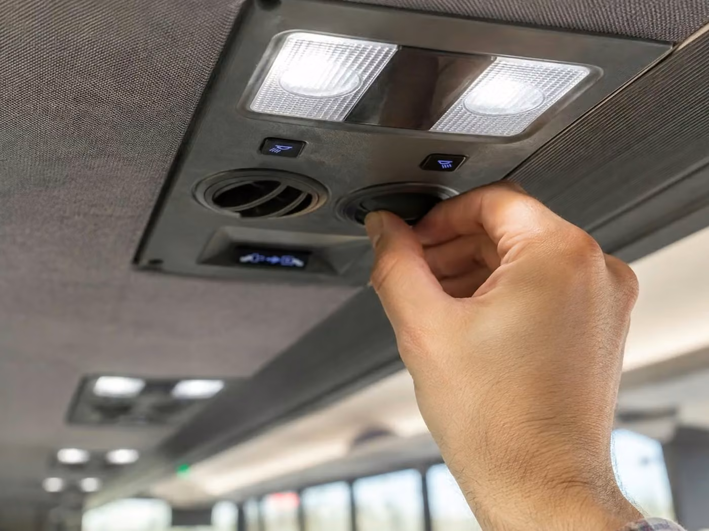 statesboro 35 passenger minibus air conditioning