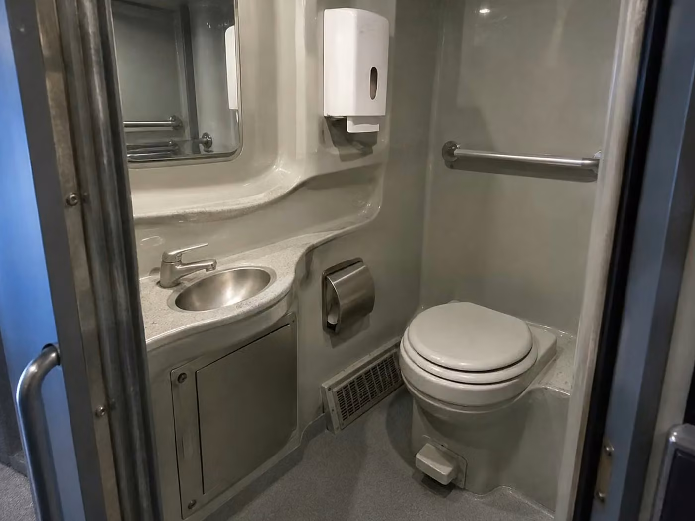 statesboro charter bus onboard restroom