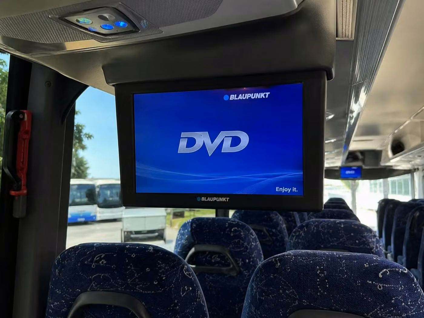 statesboro charter bus tv monitors